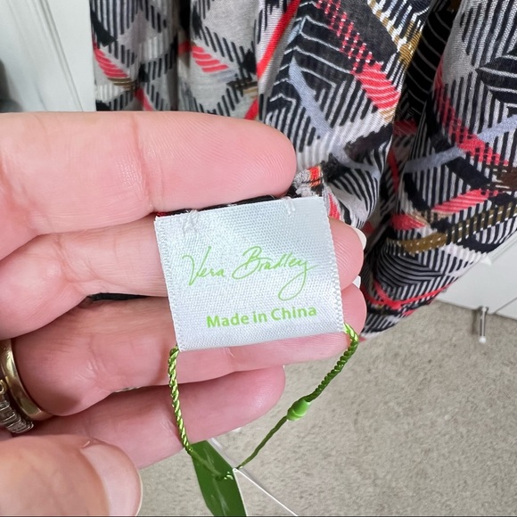 Vera Bradley Soft Fringe Scarf in Sofia Plaid Black Red 74”x25.5” - Picture 10 of 12